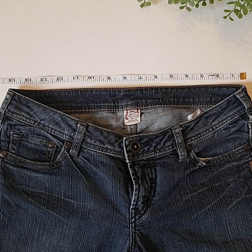 Silver Jeans - Picture 6 of 7